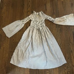 💙2/$15 or 3/$20 - dress